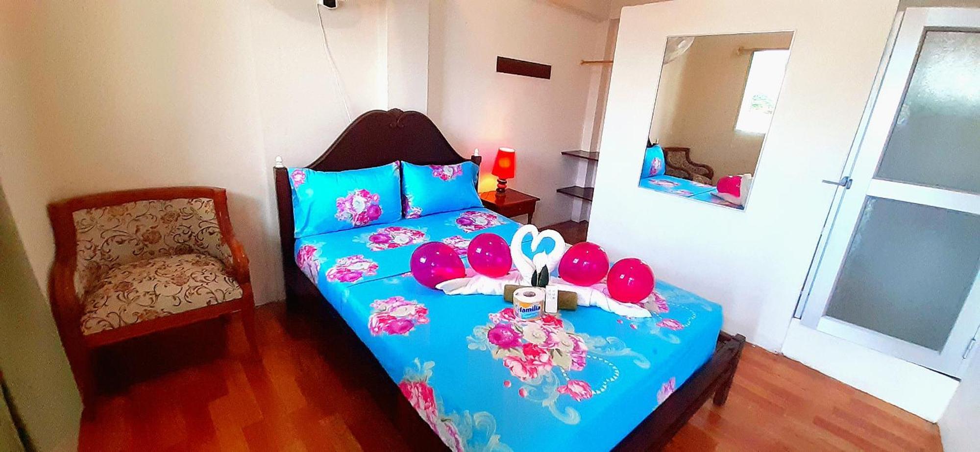 Historico Hostal Elizabeth Puerto Ayora  Buitenkant foto
