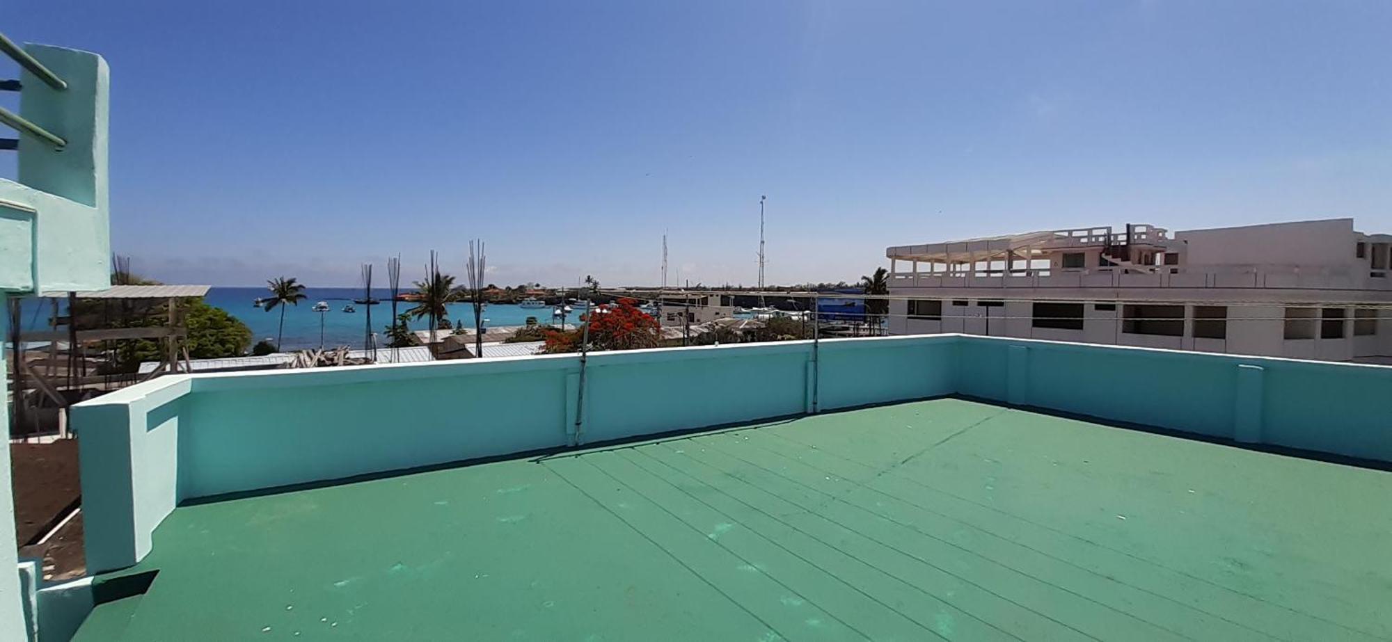 Historico Hostal Elizabeth Puerto Ayora  Buitenkant foto